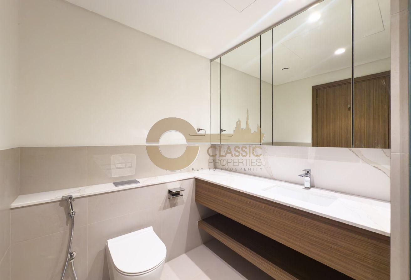 EXCLUSIVE LIVING | WATERFRONT VIEW | READY TO MOVE photo 11