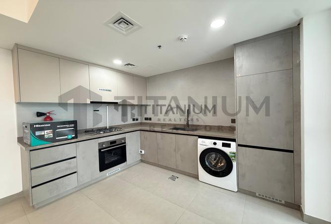 84073227 - Property Image 3