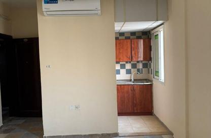 Apartment - Studio - 1 Bathroom for rent in Al Naseriya - Al Sharq - Sharjah Apartment - Studio - 1 Bathroom for rent in Al Naseriya - Al Sharq - Sharjah