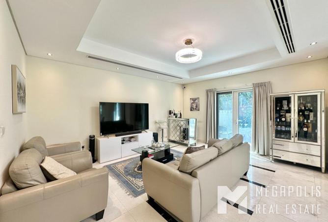 56936844 - Property Main Image