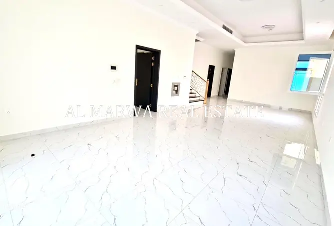 156935251 - Property Image 3