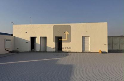 Land - Studio for rent in Al Sajaa - Sharjah