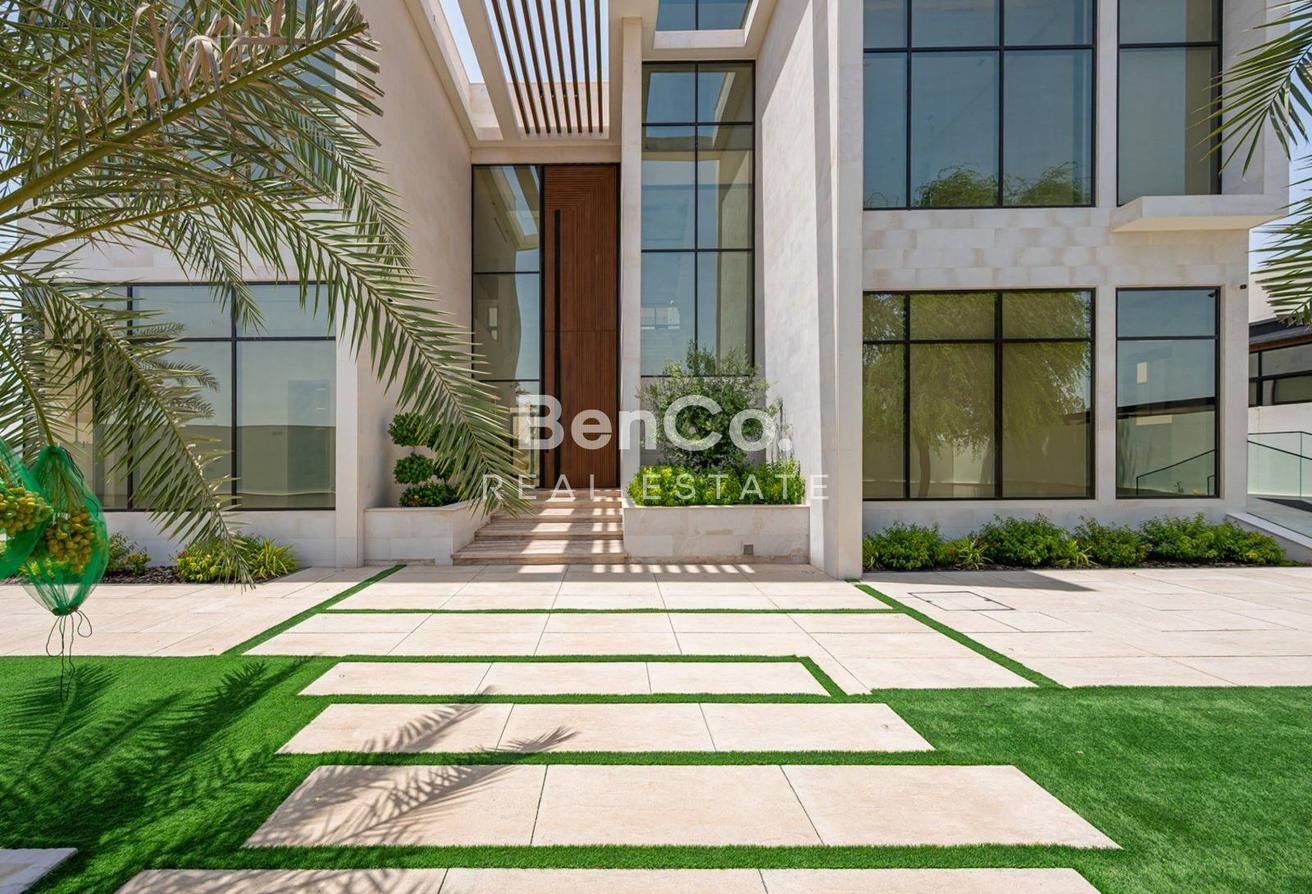 6 Bedroom Masterpiece | Brand New | Vacant photo 19