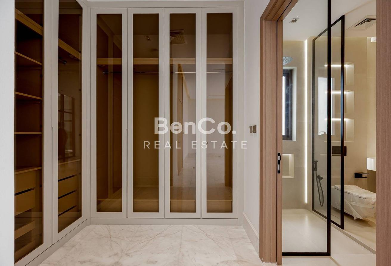 6 Bedroom Masterpiece | Brand New | Vacant photo 25