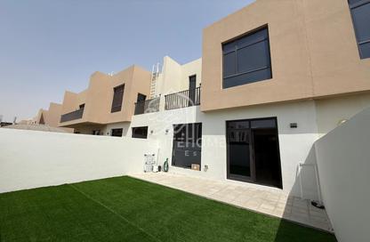 Townhouse - 2 - 3 for sale in Nasma Residence - Al Tai - Sharjah