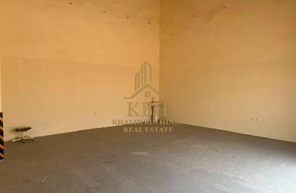 Warehouse - Studio - 1 Bathroom for rent in Al Sajaa S - Al Sajaa - Sharjah