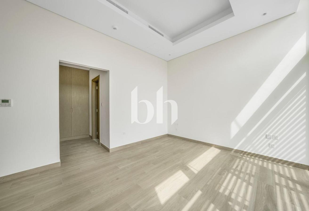 Great Price | Community Expert | Multiple Options photo 3