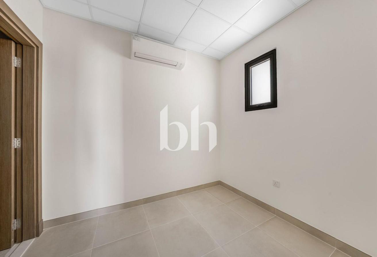 Great Price | Community Expert | Multiple Options photo 10