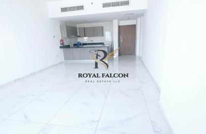 Apartment - 2 Bedrooms - 4 Bathrooms for rent in 5th Avenue - Al Furjan - Dubai