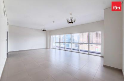 Apartment - 3 Bedrooms - 4 Bathrooms for sale in Dubai Jewel Tower - Dubai Internet City - Dubai