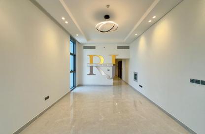 Apartment - 1 Bedroom - 2 Bathrooms for rent in Al Jadaf Building - Al Jaddaf - Dubai