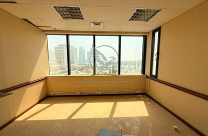 Office Space - Studio - 1 Bathroom for rent in Al Majaz 1 - Al Majaz - Sharjah