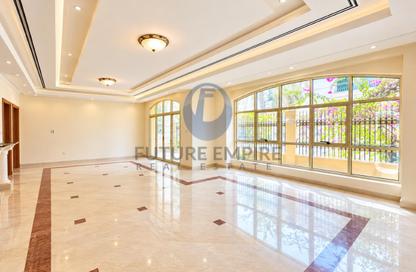 Villa - 5 - 6 for rent in Al Manara - Dubai