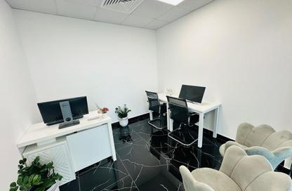 Office Space - Studio - 1 for rent in Fatima Mohammad Ahmad Bin Suleiman Building - Al Raffa - Bur Dubai - Dubai