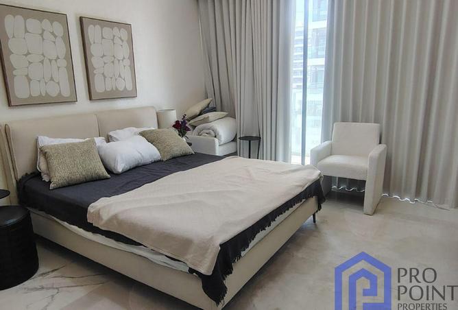 FULLY FURNISHED STUDIO | PRIME LOCATION |