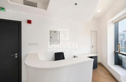 Office Space - Studio for rent in The Regal Tower - Business Bay - Dubai
