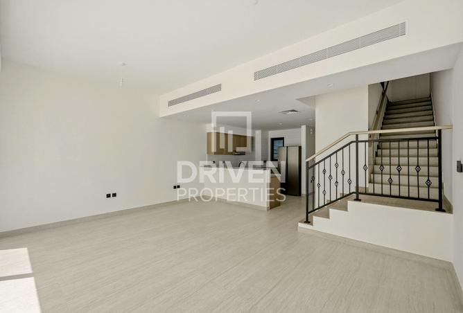 100406077 - Property Image 3