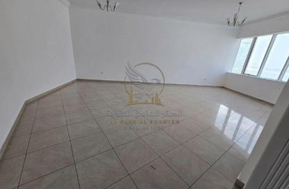 Apartment - 2 - 2 for rent in Al Mamzar - Al Mamzar - Sharjah - Sharjah