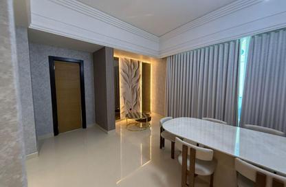 Apartment - 6 Bedrooms - 7 Bathrooms for rent in Blue Tower - Al Majaz 3 - Al Majaz - Sharjah