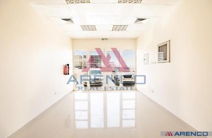 Retail - Studio for rent in Arenco Buildings - Al Madar 2 - Al Madar - Umm Al Quwain