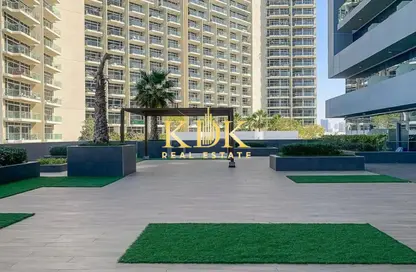 Apartment - 1 Bedroom - 2 Bathrooms for rent in Bloom Heights A - Bloom Heights - District 15 - Jumeirah Village Circle - Dubai