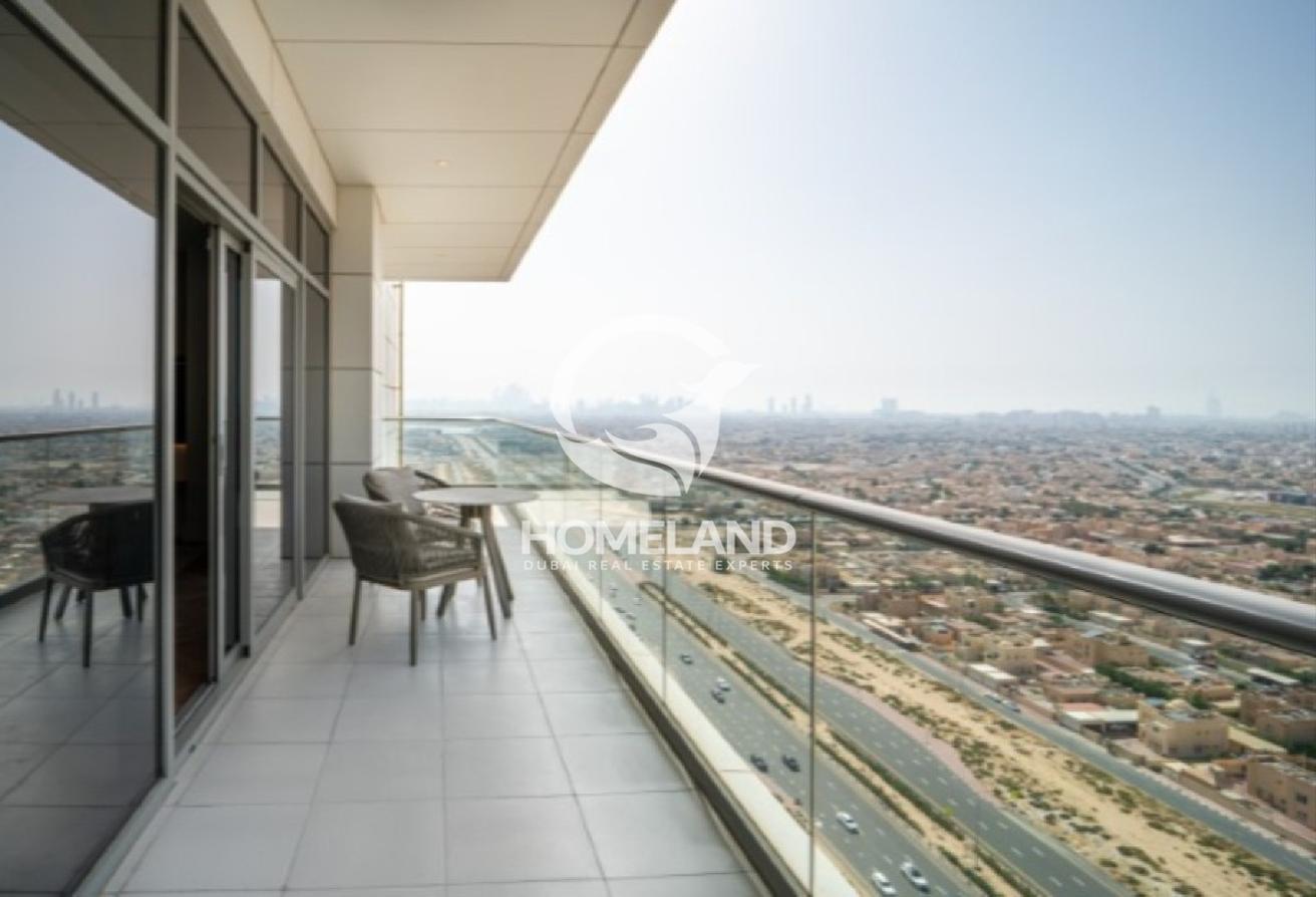 Lake & Skyline Views | Furnished | Vacant |Balcony photo 20
