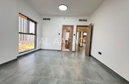 Apartment - 4 - 5 for rent in Al Majaz 3 - Al Majaz - Sharjah Apartment - 4 - 5 for rent in Al Majaz 3 - Al Majaz - Sharjah
