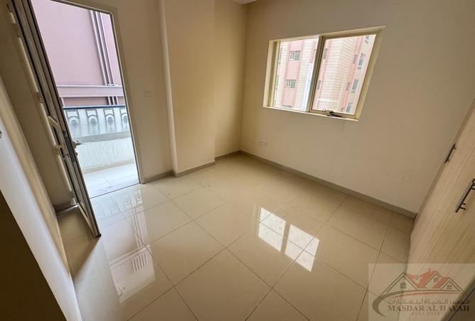 78596196 - Property Image 2