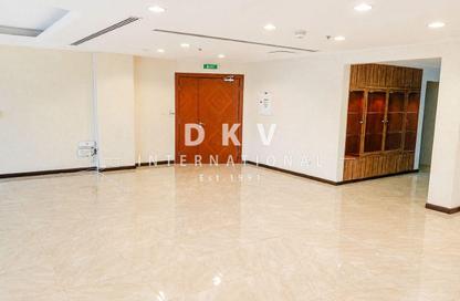 Office Space - Studio - 2 for rent in Fairmont Hotel - Sheikh Zayed Road - Dubai