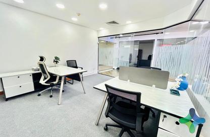 Co-working space - Studio - 4 for rent in Twin Tower - Baniyas Road - Deira - Dubai