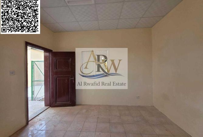 73866176 - Property Image 2