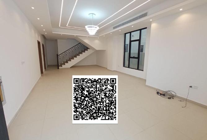 93580106 - Property Image 3