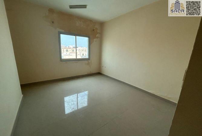 74241875 - Property Image 3