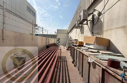 Factory - Studio - 4 Bathrooms for rent in Industrial Building 13 - Industrial Area 13 - Sharjah Industrial Area - Sharjah