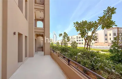 Apartment - 2 Bedrooms - 2 Bathrooms for sale in Jadeel 3 - Madinat Jumeirah Living - Umm Suqeim - Dubai