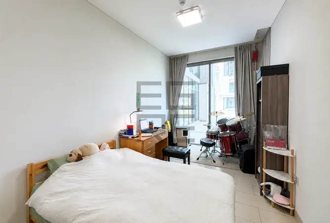 144599426 - Property Image 2