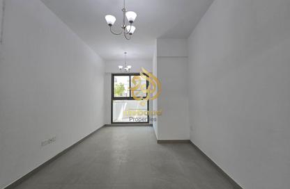 Apartment - 1 - 2 for rent in Belle Vue Building - International City Phase 2 - Dubai