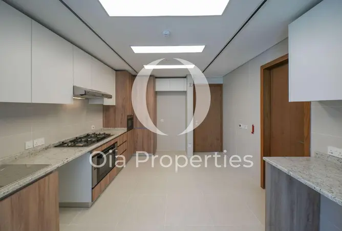 156903129 - Property Image 3