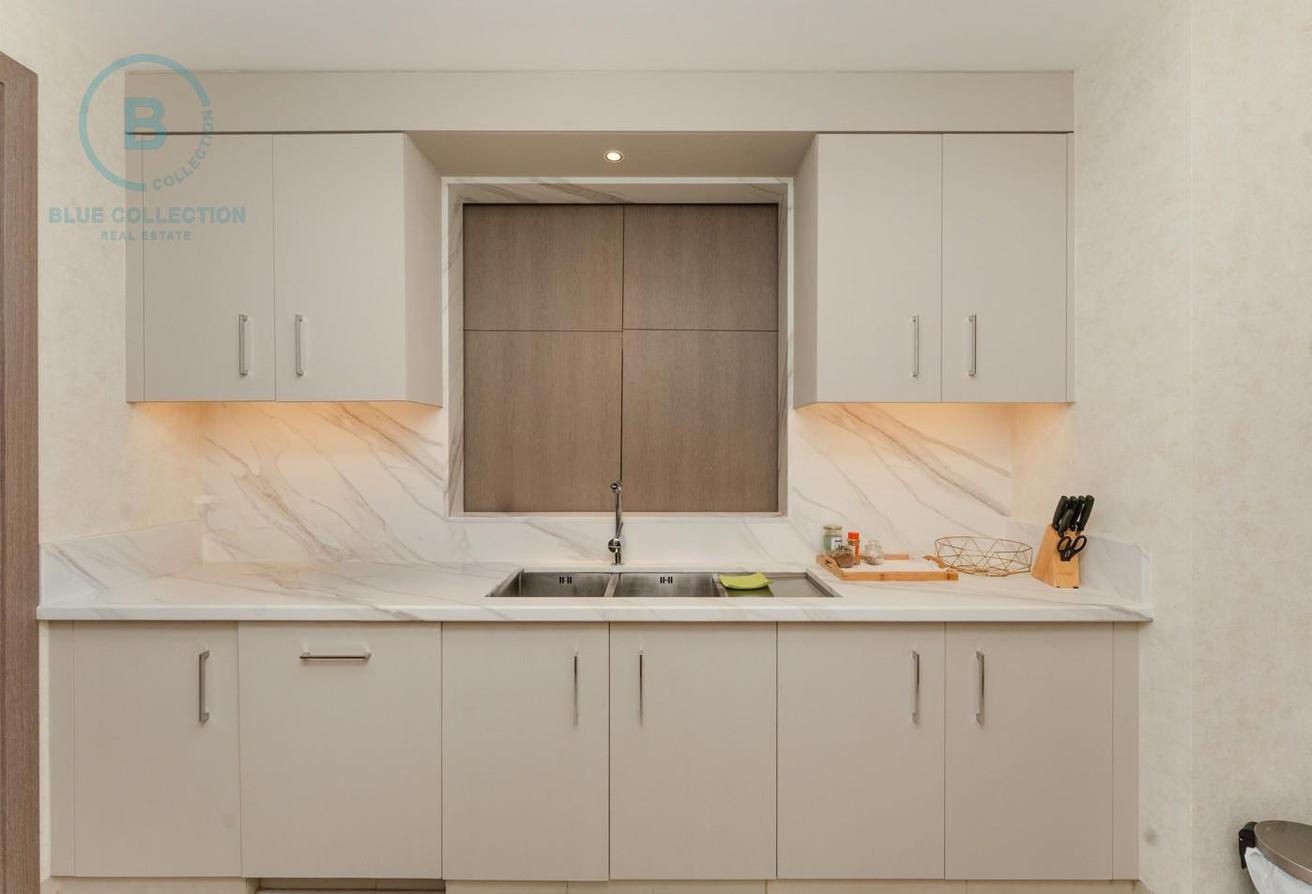 Grand 5BR | Burj Khalifa View | High Floor photo 6