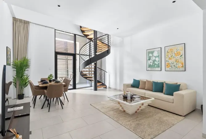 151912047 - Property Image 2
