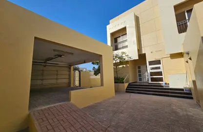 Villa - 4 Bedrooms - 6 Bathrooms for rent in Al Manara - Dubai Villa - 4 Bedrooms - 6 Bathrooms for rent in Al Manara - Dubai