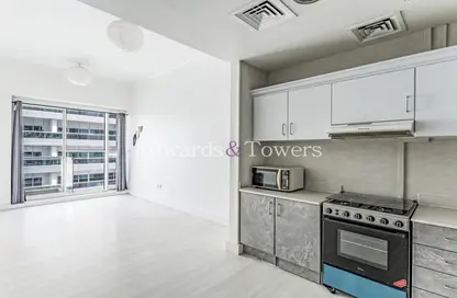 Apartment - 1 Bedroom - 1 Bathroom for rent in Mayfair Tower - Business Bay - Dubai Apartment - 1 Bedroom - 1 Bathroom for rent in Mayfair Tower - Business Bay - Dubai