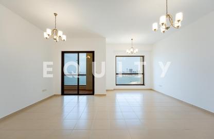 Apartment - 3 Bedrooms - 3 Bathrooms for rent in Rimal 6 - Rimal - Jumeirah Beach Residence - Dubai