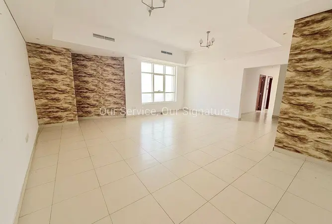 162811025 - Property Image 2