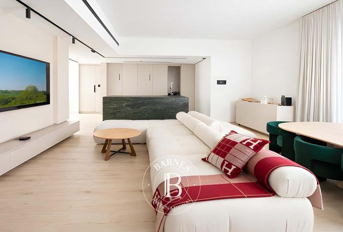 71504217 - Property Main Image