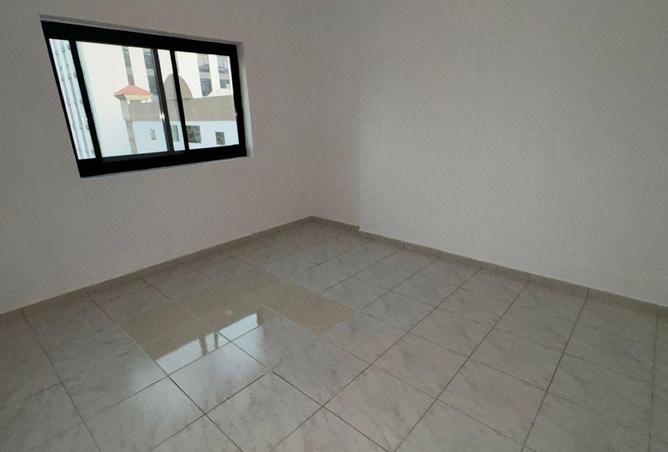 80715107 - Property Image 3