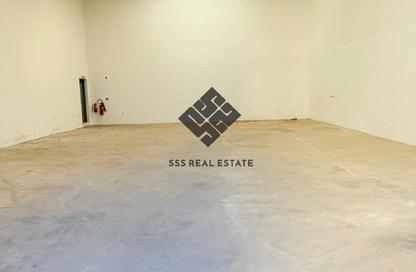 Warehouse - Studio for rent in Umm Dir - Umm Al Quwain