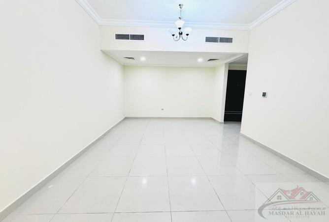 54410457 - Property Main Image