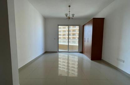 Apartment - Studio - 1 Bathroom for rent in Lakeside Tower C - Lakeside Residence - Dubai Production City (IMPZ) - Dubai