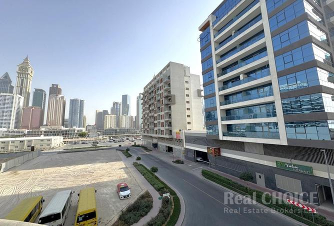 property-image